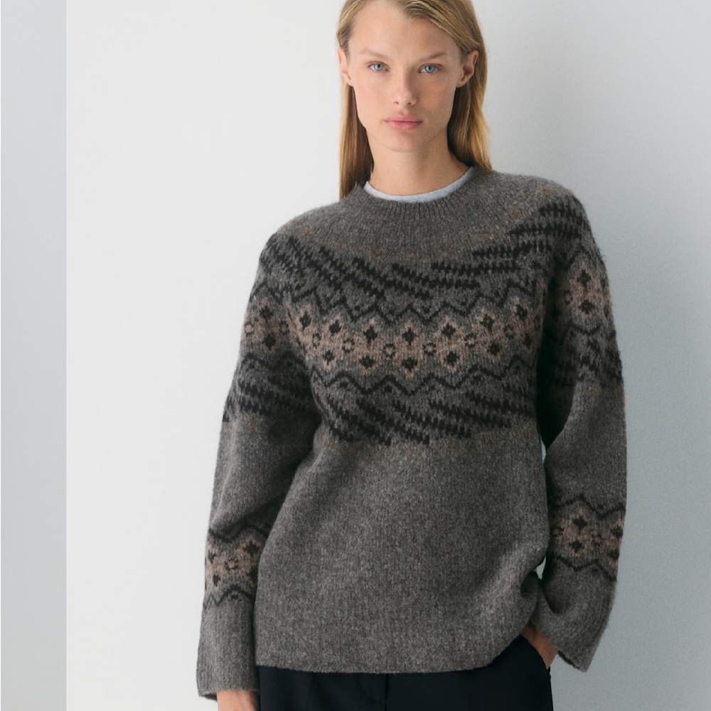 Wilfred Harlow Sweater size small